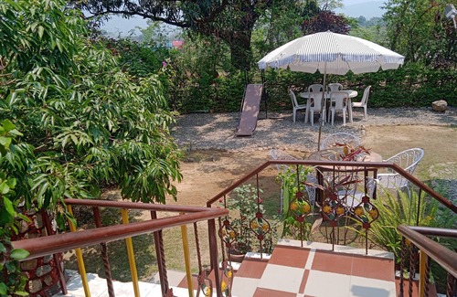 Bullawala Villa | Relax at Oxygen Home Stay in Dehradun with Pool & Breakfast