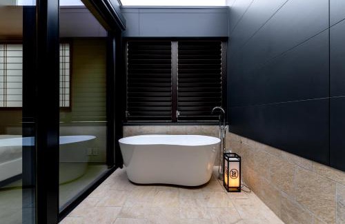 Sasebo Apartment | Relaxing Getaway with Private Outdoor Bath Near Huis Ten Bosch