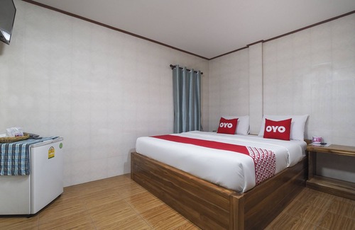 Pattaya Hotel | Budget-Friendly Stay at OYO 1018 Pikul Yoo Suk Resort