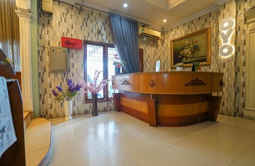 Palembang Hotel | Budget-Friendly OYO 1273 Hotel Belvena - Child Friendly Stay