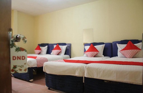 South Tangerang Hotel | Budget-Friendly Stay at OYO 145 Wisma Syariah Cmc
