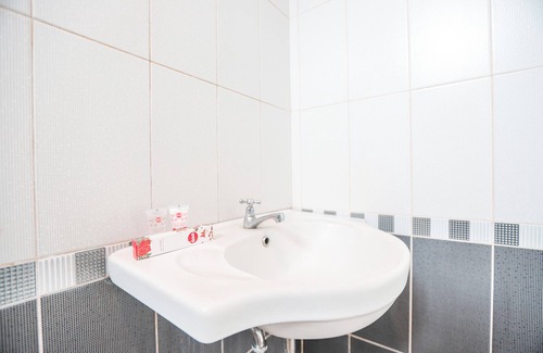 Johar Baru Hotel | Top-Rated OYO 148 Cempaka Place Homestay with Breakfast
