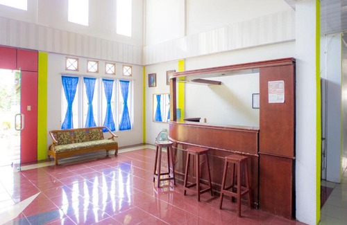 Tongging Hotel | Budget-Friendly Escape at OYO 2186 Tongging Beach
