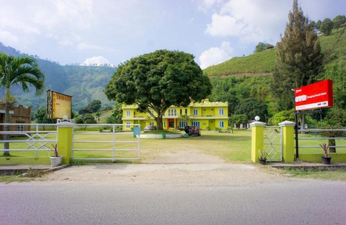 Tongging Hotel | Budget-Friendly Escape at OYO 2186 Tongging Beach