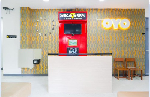 Cideng Hotel | Budget-Friendly Stay at OYO 2308 Seven Season Residence