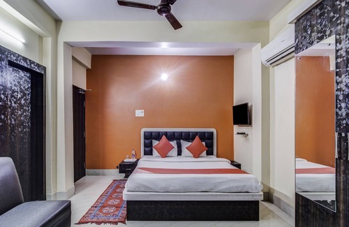 Dhanbad Hotel | Cozy Stay at OYO 27698 Hotel Navneet Residency