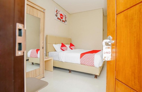 Suko Manunggal Hotel | Budget-Friendly OYO 331 Osuko Residence with Breakfast