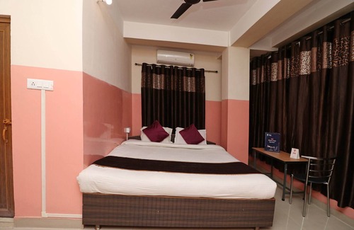 Sualkuchi Hotel | Discover Comfort at OYO 4979 Prabha Palace Lodge