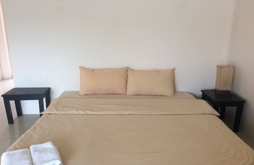 Takua Pa Hotel | Budget-Friendly OYO 619 Water Palm Resort with Pool & Dining
