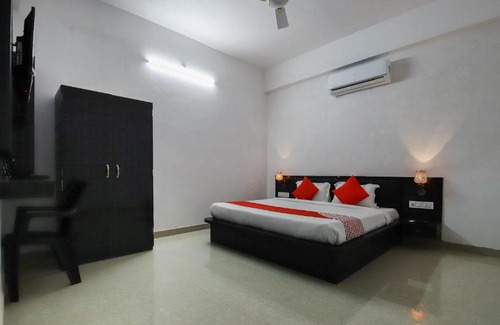 Bedla Hotel | Budget-Friendly Stay at OYO 62422 Hotel Kriti Palace