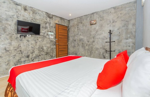 Pranburi Hotel | Budget-Friendly OYO 650 in Pranburi with Breakfast