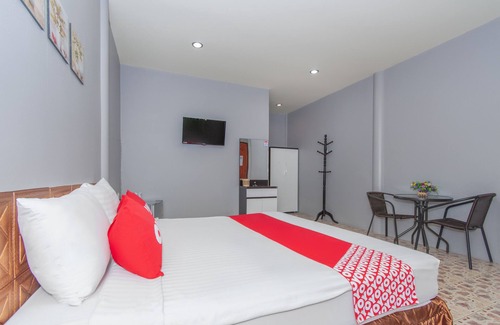 Pranburi Hotel | Budget-Friendly OYO 650 in Pranburi with Breakfast