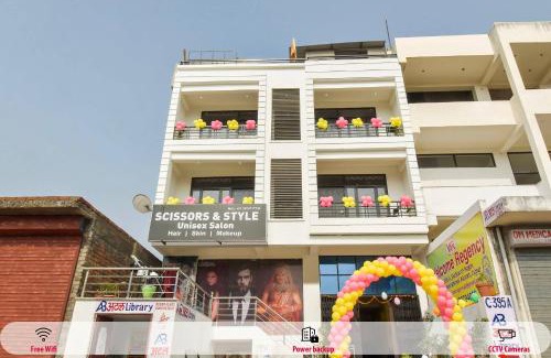 Malviya Nagar Hotel | Budget-Friendly Stay at OYO Flagship Welcome Regency