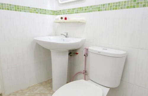 Lan Saka Hotel | Budget-Friendly Stay at OYO 75353 Loy Chalet Resort