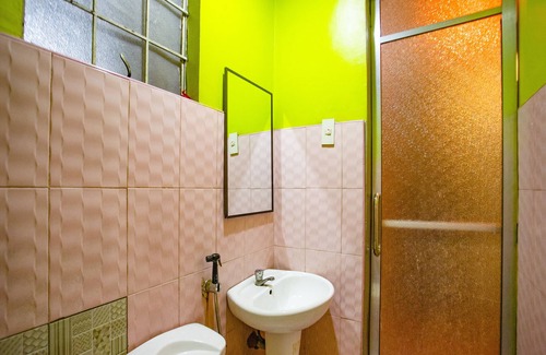 Antipolo Hotel | Budget-Friendly Stay at OYO 802 Ka Farah's Inn with Breakfast