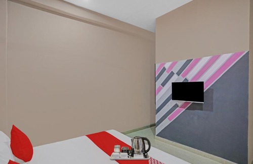 Greater Noida Hotel | Discover Comfort at OYO 88143 Hotel Moon Paradise