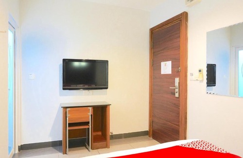 Bintulu Hotel | Family-Friendly Retreat at OYO 89457 682 Lodge