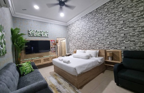 Sekinchan Hotel | Discover OYO 89849 Sekin Hotel and Resort with Family Amenities