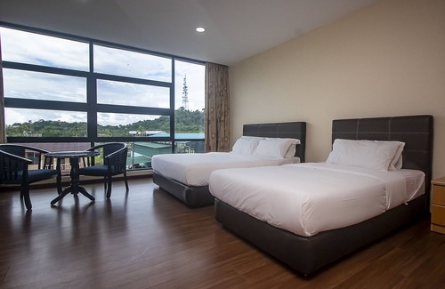 Kanowit Hotel | Budget-Friendly Stay at OYO 90059 Ltk Home with Breakfast