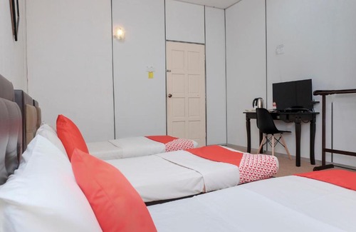 Kerteh Hotel | OYO 90180 Gemilang Hotel Kerteh