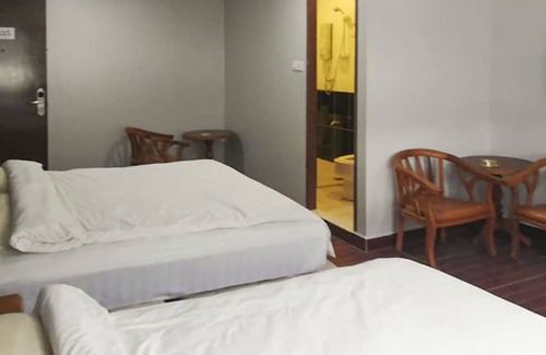 Bintulu Hotel | Budget-Friendly Stay at OYO 90248 Kapitan Inn with Breakfast