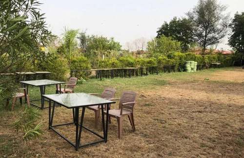 Kalmeshwar Hotel | Budget-Friendly Stay at OYO 90337 Kuber with Breakfast