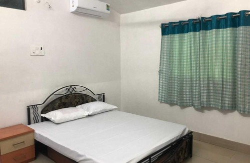 Kalmeshwar Hotel | Budget-Friendly Stay at OYO 90337 Kuber with Breakfast