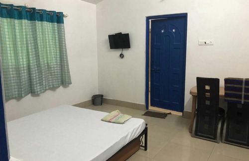 Kalmeshwar Hotel | Budget-Friendly Stay at OYO 90337 Kuber with Breakfast