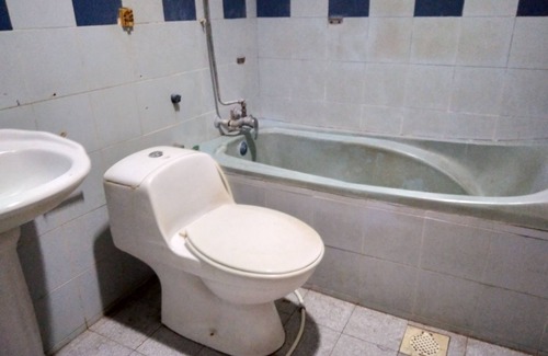 Limbang Hotel | Family-Friendly Stay at OYO 90376 Centre Point Hotel