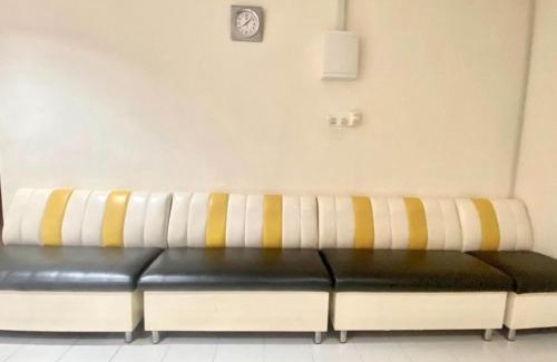 Chaah Hotel | OYO 90381 Chaah Homestay 3