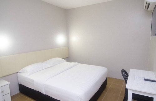 Kuala Tahan Hotel | OYO 90565 Teresek View Motel