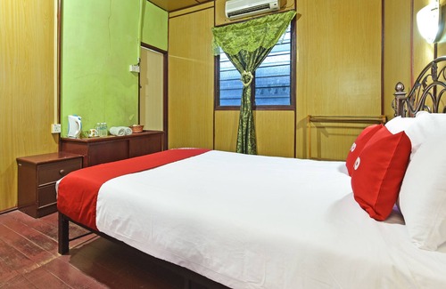 Kuala Tahan Hotel | Cozy OYO 90620 Mahseer Chalet with Breakfast & Family Fun