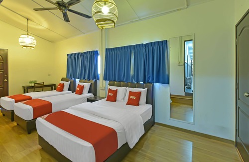 Malacca City Hotel | Budget-Friendly OYO 90763 Chalet Teratak Tuan Muda Stay