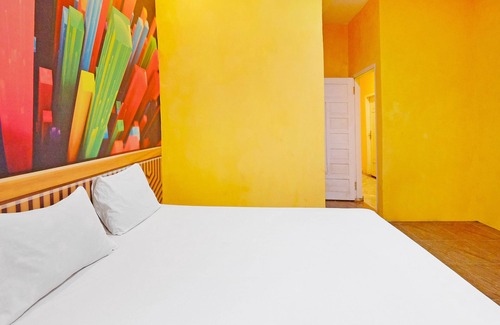 Palopo Hotel | Welcoming OYO 90977 Wisma Pelangi Palopo with Breakfast