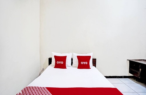 Lamongan Hotel | Budget-Friendly Stay at OYO 91198 Hotel Mahkota 2 Lamongan