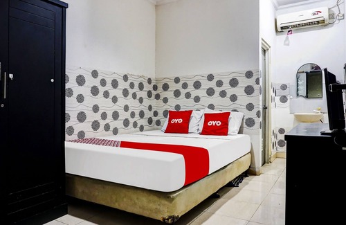 Setiabudi Hotel | Budget-Friendly Stay at OYO 91257 Royani Residence