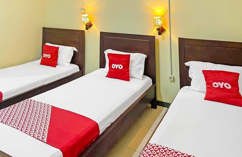 Nginamanu Hotel | Budget-Friendly Stay at OYO 91946 Hotel Gajah Mada Indah