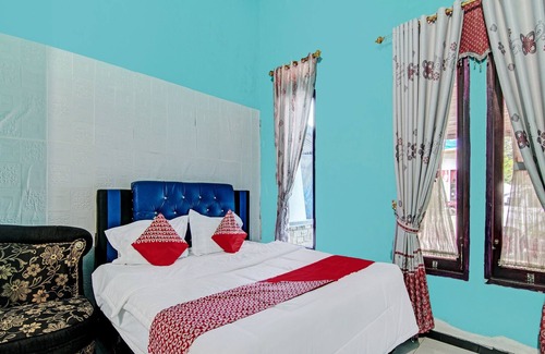 Kampar Hotel | Comfortable Stay at OYO 92199 Wisma Cendana Syariah