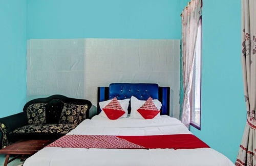 Kampar Hotel | Comfortable Stay at OYO 92199 Wisma Cendana Syariah