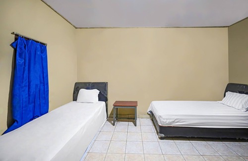Makassar Hotel | Cozy Stay at OYO 92230 Penginapan Metro Parepare