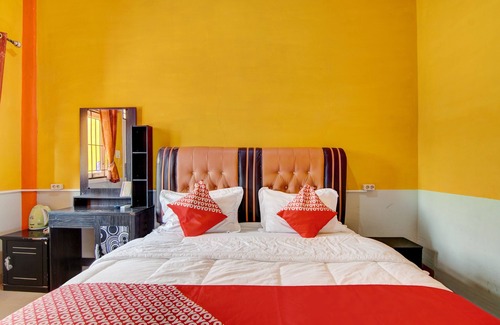 Pasir Pengaraian Hotel | Budget-Friendly Retreat at OYO 92501 Wisma Sakinah Syariah
