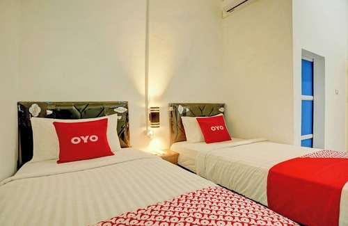 Payakumbuh Hotel | Budget-Friendly Stay at OYO 92700 D' Ngalau Residence