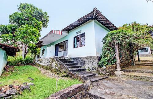 Wonogiri Hotel | Budget-Friendly OYO 92761 Hotel Sendang Asri with Breakfast