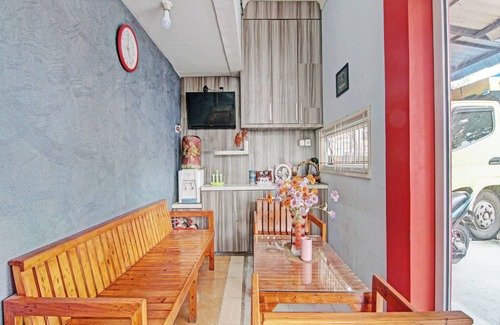 Kampar Hotel | Budget-Friendly Stay at OYO 92800 Lestari Baru Syariah