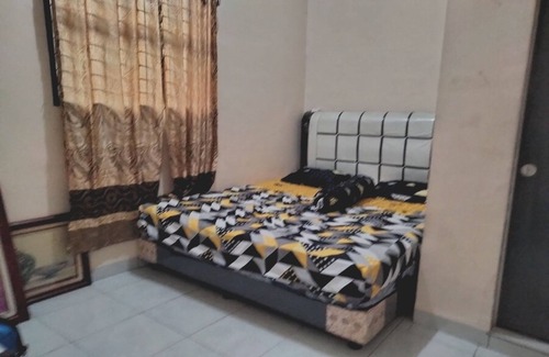Medan Hotel | Stay at OYO 92881 Nany Ayahanda Syariah: Family-Friendly Escape