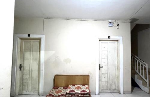 Parepare Hotel | Budget-Friendly Stay at OYO 93412 Kost Irma Syariah