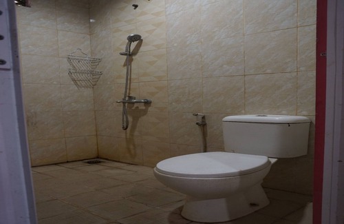 Bandar Lampung Hotel | Budget-Friendly Stay at OYO 93518 Kepayang Guesthouse