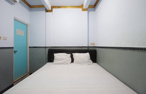 Tulungagung Hotel | Budget-Friendly Stay at OYO 93628 Scorpion Guest House