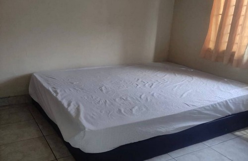 Cikarang Hotel | Budget-Friendly Stay at OYO 93836 Budi Residence