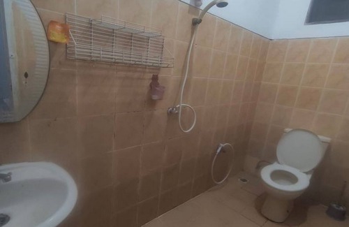 Cikarang Hotel | Budget-Friendly Stay at OYO 93836 Budi Residence
